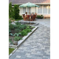 New Lakka Rakennustuotteet Antiikkikivi Lakka puolikas 119x89x60 mm musta