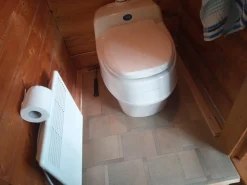Outlet Separett Erotteleva käymälä Villa 12/230V
