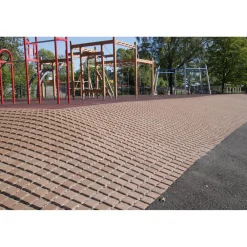 Discount Betonilaatta Hulevesikivi Grass 115x115x80mm hiekanruskea