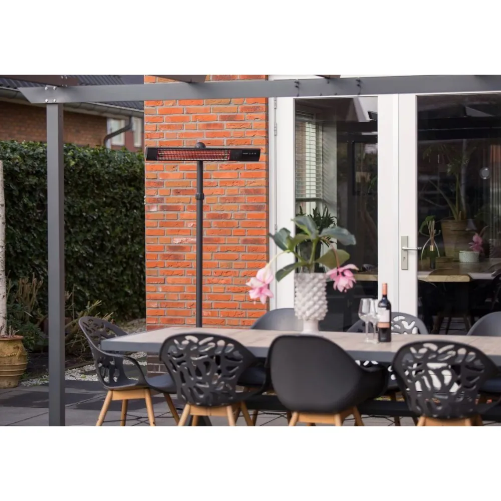Discount Pistesarjat Infralämmitin Sunred Dark Standing, IP55, 2500W, musta