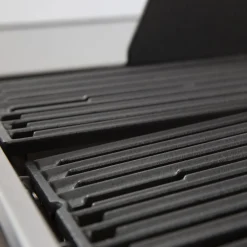 Online Broil King Kaasugrilli Baron 490 Shadow, 4 poltinta, sivukeitin, varraspaahdin