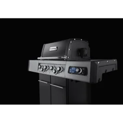 Broil King Kaasugrilli iQue Regal Q 490 IR, 4 poltinta, sivukeitin infrapunalla, varraspaahdin