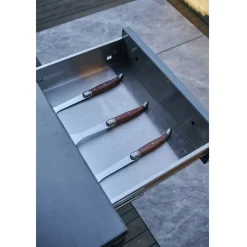 New Myoutdoorkitchen Kesäkeittiön säilytysmoduuli työtasolla Nordic Line Black