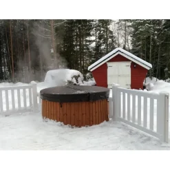 Sale SpaDealers Kylpytynnyri kaasukamiinalla City-Palju Arctic 4-6 hlöä 1200l brown/dark grey