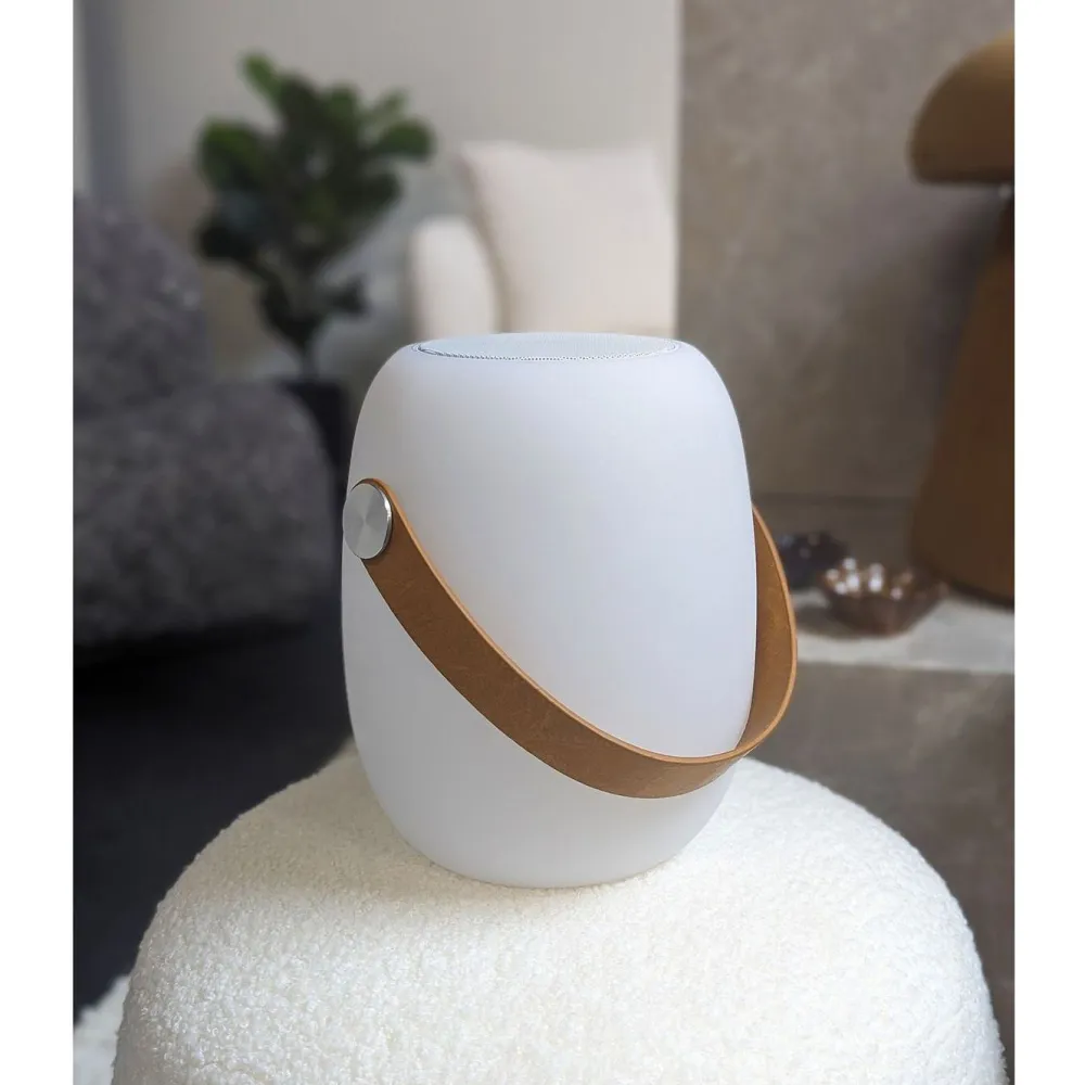 Discount House Nordic Ladattava pöytävalaisin Cardiff, Bluetooth-kaiuttimella, ø18cm, sisä- ja ulkokäyttöön, valkoinen/ruskea