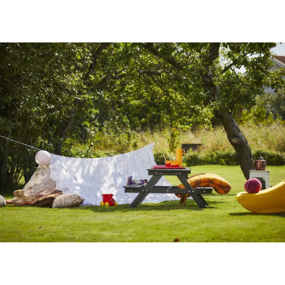 Hot Hillerstorp Lasten pöytäryhmä Picnic Mini eri värejä