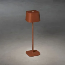 Hot Konstsmide LED-pöytävalaisin Lounge Capri 7814-960, ladattava, terrakotta
