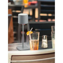 Clearance Trio LED-ulkopöytävalaisin Fernandez, ladattava