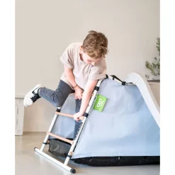 Best Exit Leikkikeskus liukumäellä ja leikkiteltalla My First, pastelli