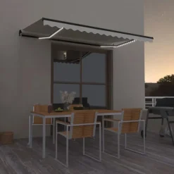 Outlet FinePRICE Manuaalisesti sisäänkelattava markiisi LEDillä 350x250 cm kermanvalkoinen