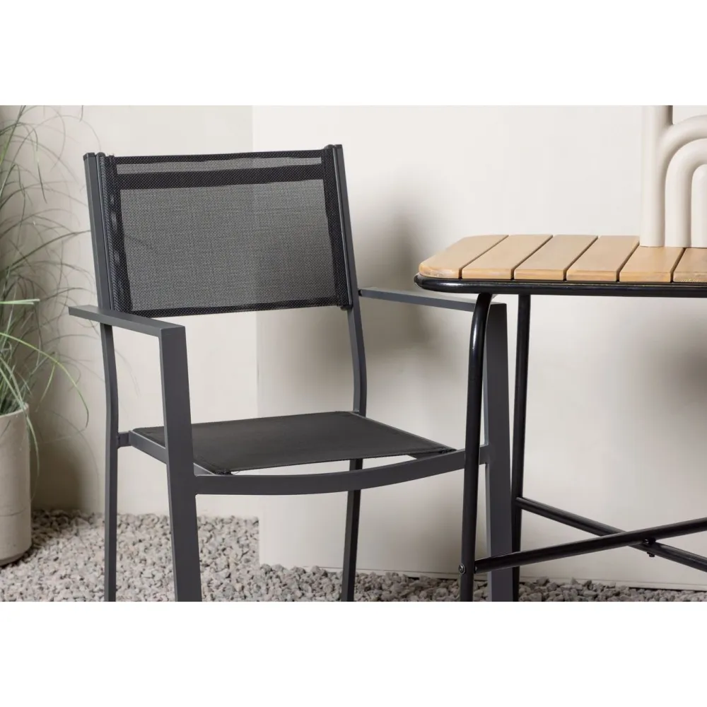 Sale Venture Home Parvekeryhmä , 88x70cm Holmbeck-pöytä + 2 mustaa Copacabana-tuolia