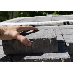 Rudus Pihakivi Kartanonupu 60 viisteetön 207x137x60 mm profiloitu antiikki ruska