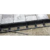 Benders Reunatuki muovi 2440 mm 2 kpl + 12 maapiikkiä musta