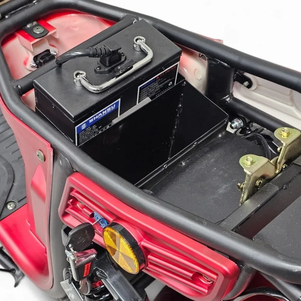 E-go Sähköskootteri Evo2, 1000W, eri värejä
