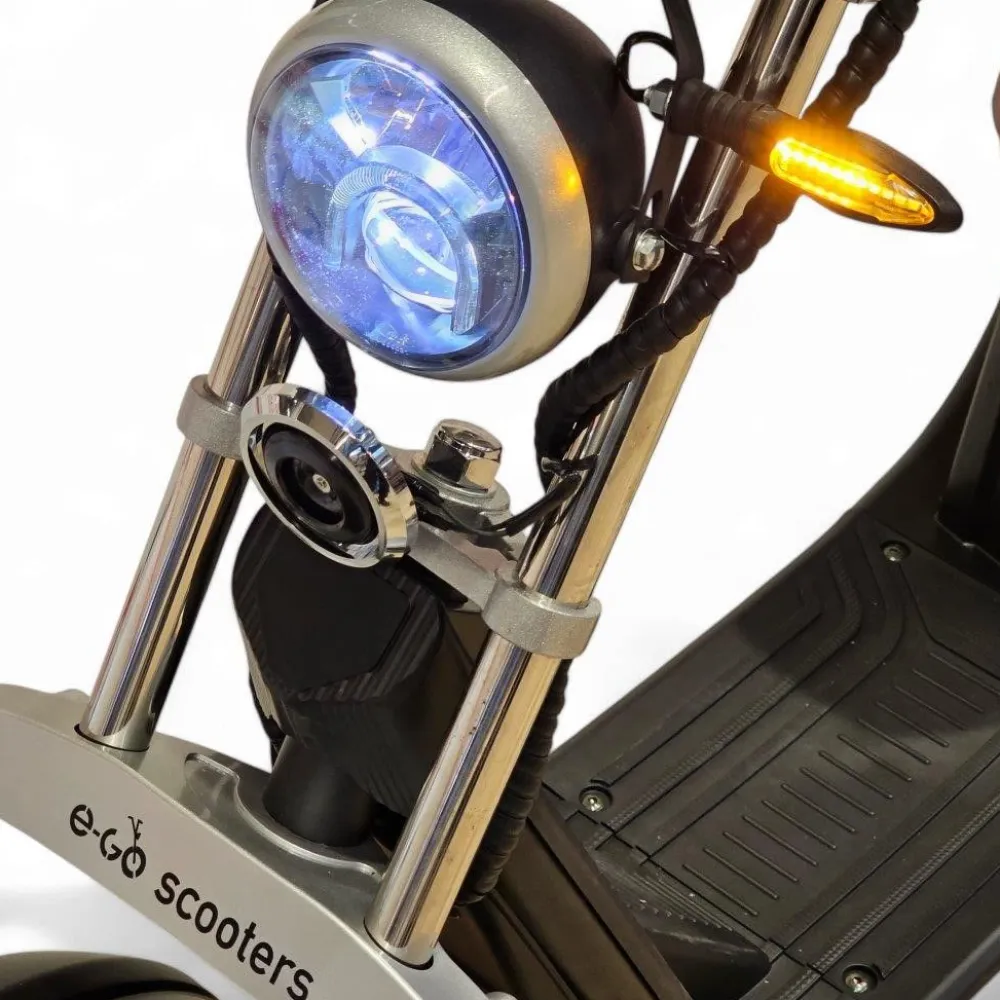 E-go Sähköskootteri Evo2, 1000W, eri värejä