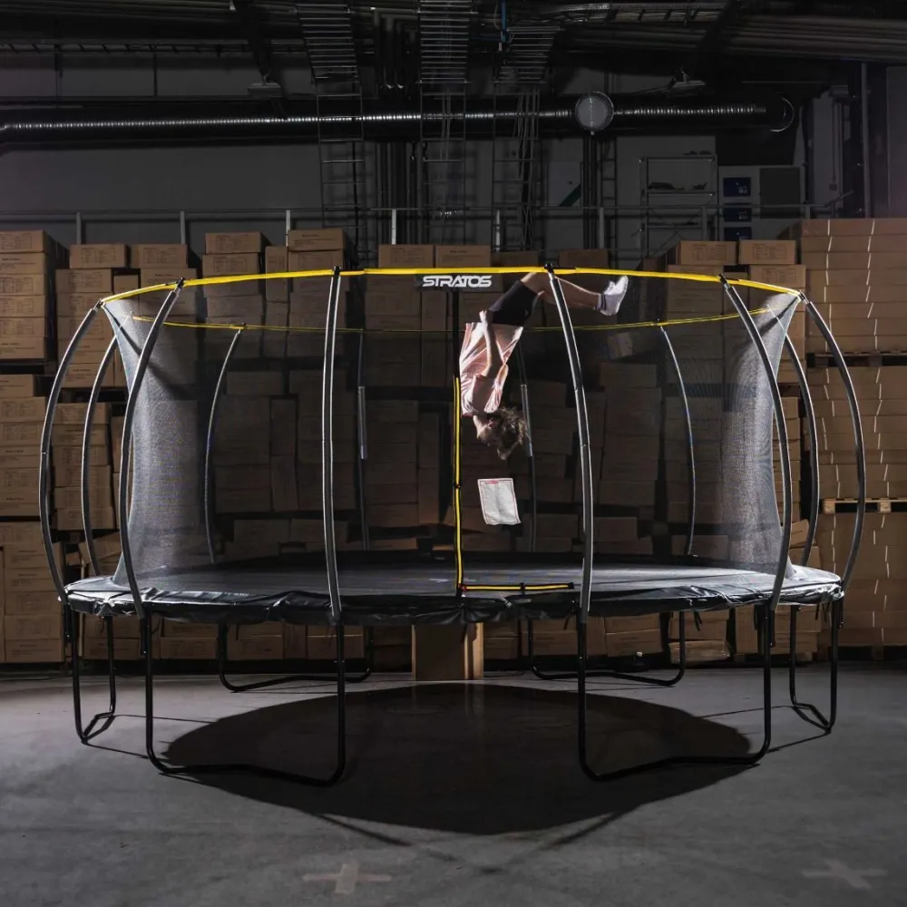 Stratos Trampoliini Ø4.88m turvaverkolla